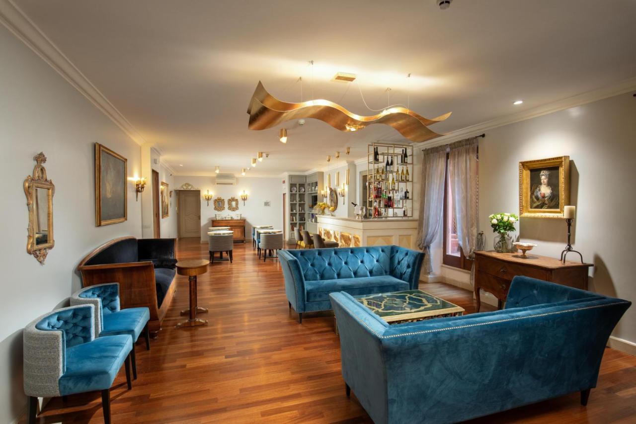 Hotel Mozart Roma Esterno foto