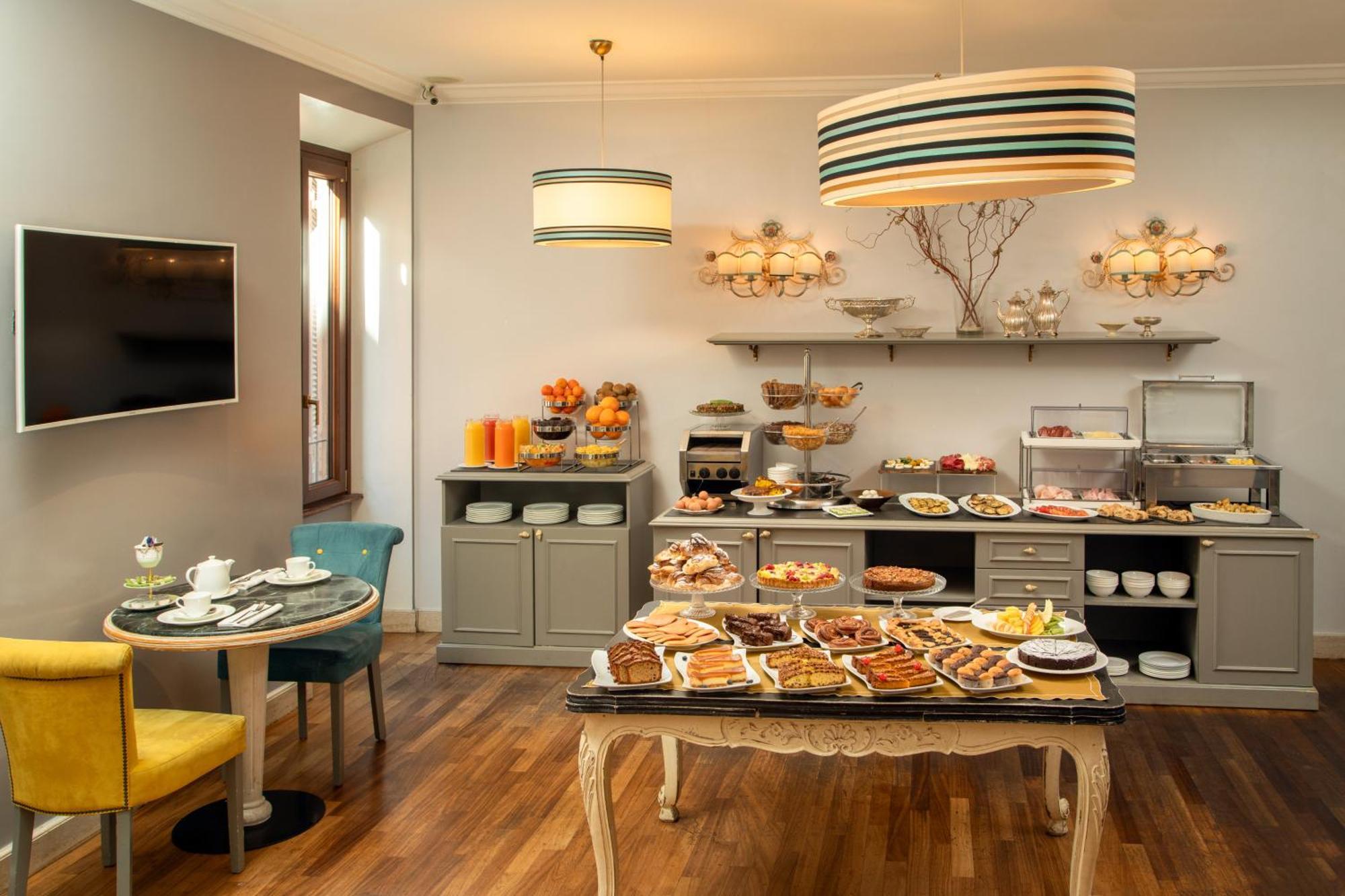 Hotel Mozart Roma Esterno foto