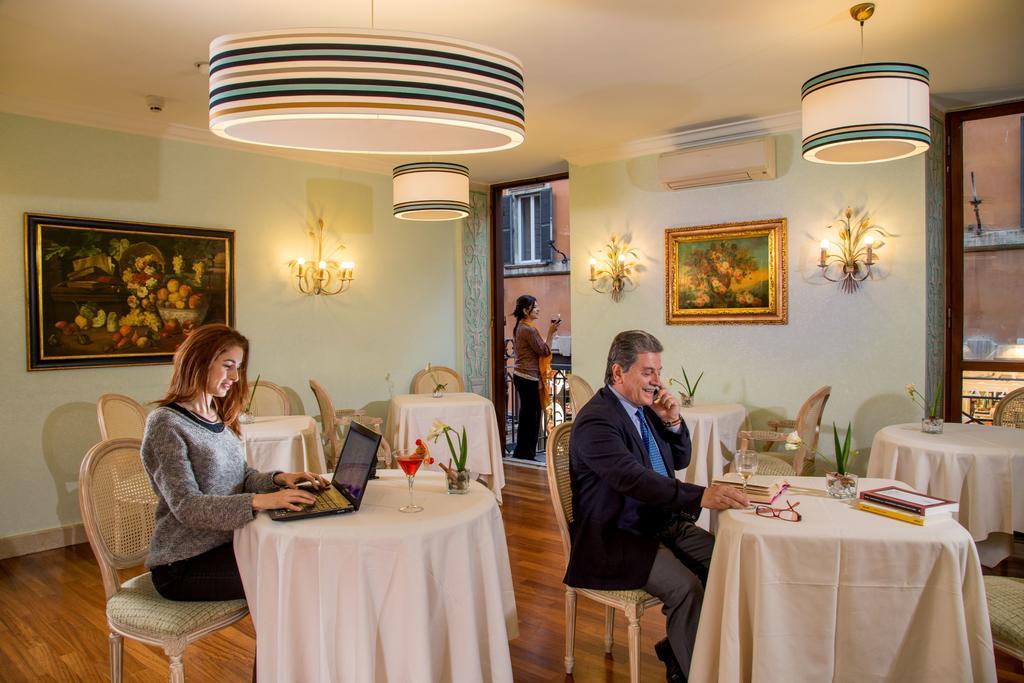Hotel Mozart Roma Esterno foto